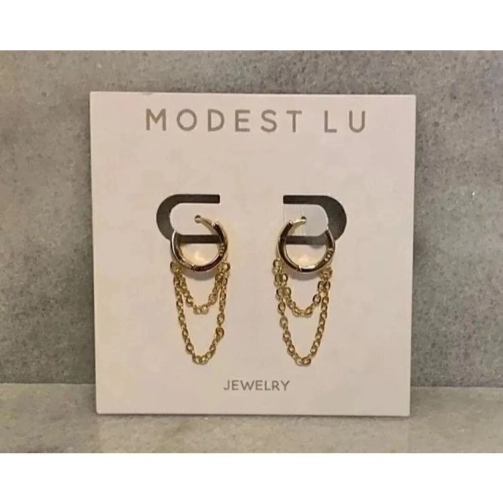 COPY - 18K Gold Layered Chain Huggie Hoop Earrings   Brand New - Picture 4 of 5